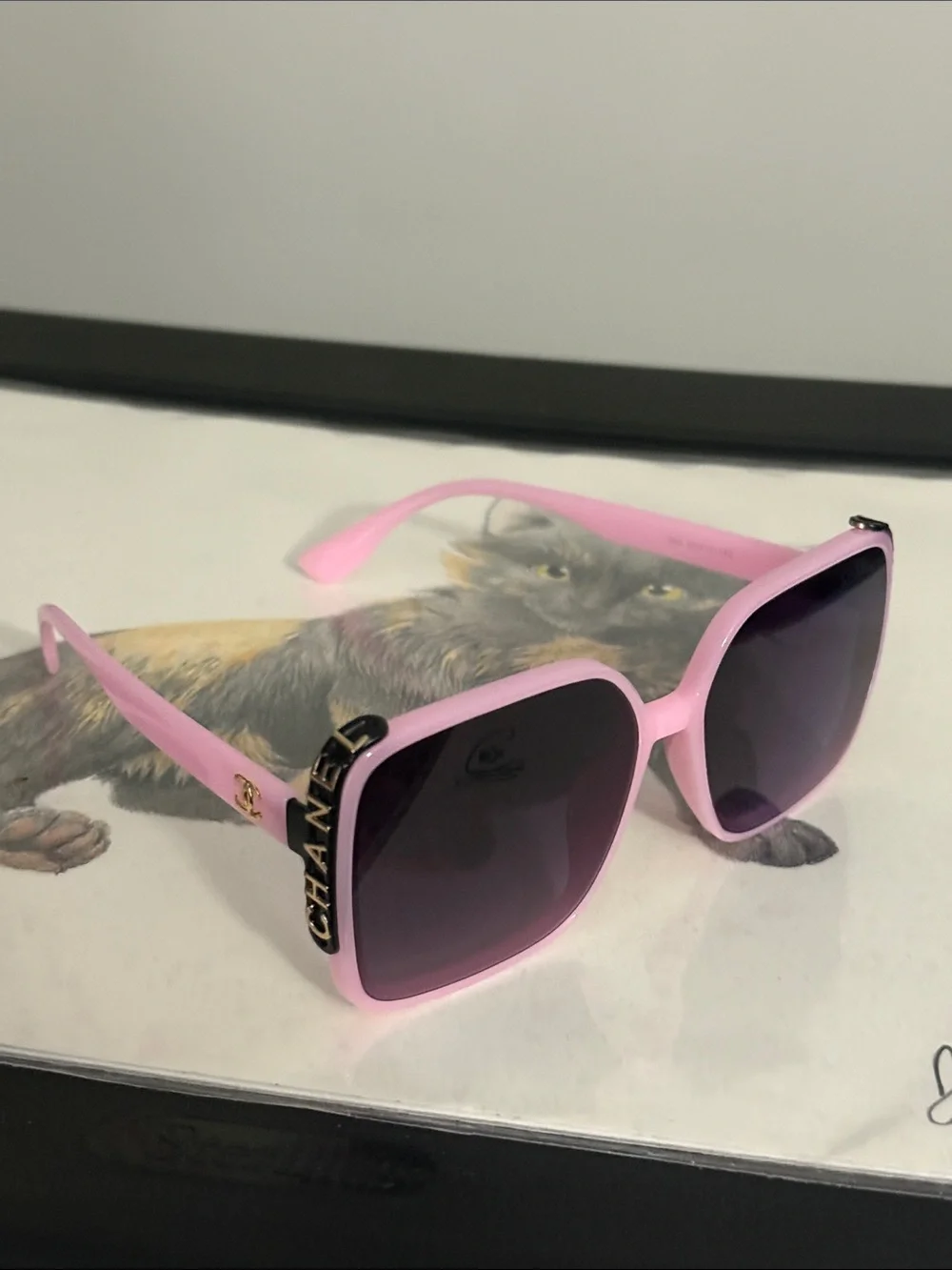 Handmade, Boutique Made - Luxe Pink Sunglasses - Picture 3 of 4